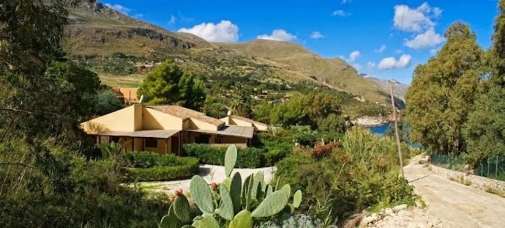 Villa Marinella By Sicily Travelling Villas Скопелло